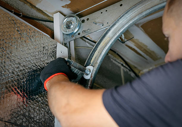 Affordable Garage Door Roller Replacement solutions in Lamont, MI